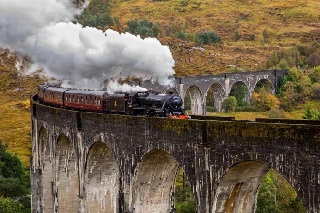 グレンフィナン Number 4, Loch Shiel Viewヴィラ エクステリア 写真